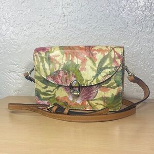 Floral Patterned 💯 leather Crossbody Bag